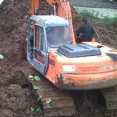 600 Personel Gabungan Lakukan Pencarian Korban Longsor di Jombang Pagi Ini