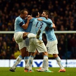 Puncak Klasemen Menunggu City