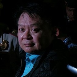 Tiba di KPK, Anggoro Pakai Jaket Hitam dan Diborgol