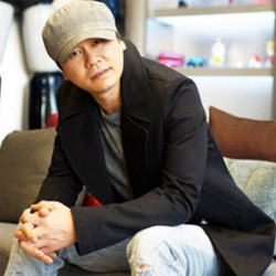 Kenapa Bos YG Entertainment Suka Pakai Topi?