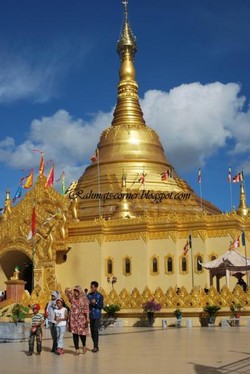 Pagoda di Myanmar? Bukan, Ini di Brastagi!