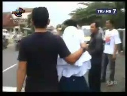 Siswi SMP Nyaris Diperkosa di Dalam Angkot