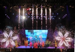 Pertama di Indonesia, Api Canggih di Show Trans Studio Bandung