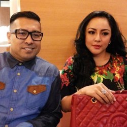 Suami Siap Gerebek Jika Regina Tinggal Seapartemen dengan Farhat