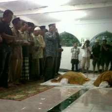 Lima Jenazah Longsor di Jombang Ditemukan Hari Ini Satu Keluarga