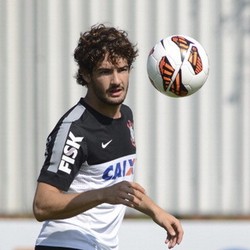 Juventus Diklaim Ajukan Tawaran untuk Pato