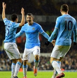 City Puncaki Klasemen Usai Hantam Spurs 5-1