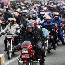 Tradisi Mudik Massal dengan Motor Warnai Tahun Baru Imlek di China