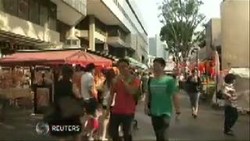 Wow! Sambut Imlek, Lingerie Merah Laris Manis di Singapura
