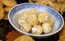 Tang Yuan dan Manisan Biji Teratai, Dessert Wajib Saat Imlek