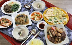 Yakgwa dan Tteokguk, Sajian Tradisional Tahun Baru Imlek di Korea (1)