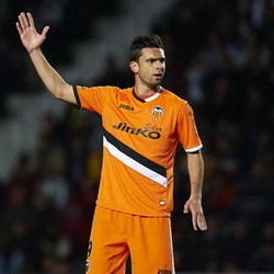 Lazio Dapatkan Postiga, Lepas Floccari