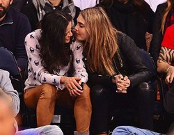 Cara Delevingne Ajak Michelle Rodriguez Tinggal Bersama di Inggris