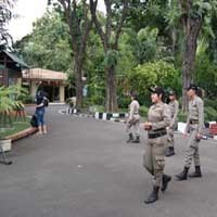 Alasan Mengapa Satpol PP Yasinan di KBS