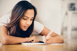 Ini Manfaat Musik dan Menulis Lagu Bagi Remaja dengan Kanker