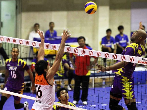 Jakarta Electric PLN Tundukkan Jakarta BNI 46