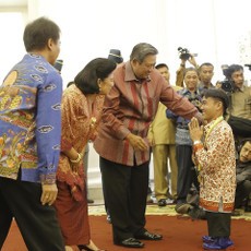 Tak Punya Kaki, Ajang Zaenal Abidin Raih Emas Tenis Meja di ASEAN Para Games