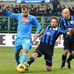 Napoli Dihantam Atalanta 0-3