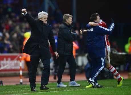 Hughes Puji Stoke yang Tampil Fantastis