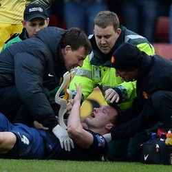 Moyes Soal Cedera Evans dan Jones