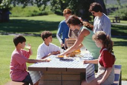 Studi: Makin Banyak Anggota Keluarga, Makin Rendah Kemampuan Bicara Anak