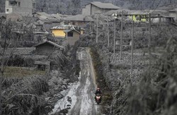 Pencarian Korban Sinabung Dilanjutkan ke Desa yang Tersapu Awan Panas