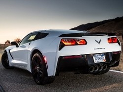 Jadwal Corvette Transmisi Otomatis 8 Percepatan, Mundur!