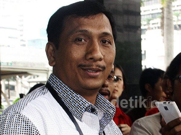 Pasek Kembali Jenguk Anas