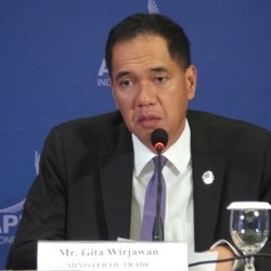 Gita Wirjawan Tak Hadir di Sidang Kartel Bawang Putih KPPU