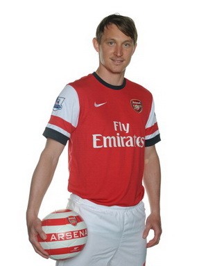 Penjelasan Wenger Soal Transfer Kallstrom