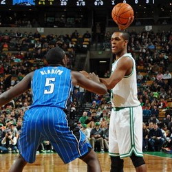 Rondo Motori Kemenangan Celtics