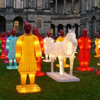 Puluhan Patung Terakota Warna Warni Khas Perayaan Imlek