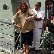 13 Bulan Terombang-ambing di Laut, Pria Ini Makan Burung dan Penyu Mentah