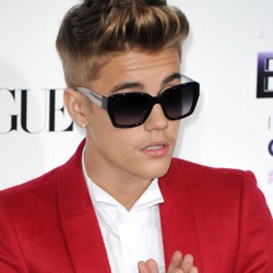 Tak Hanya Foto, Video Mesum Justin Bieber dengan Stripper Juga Ada