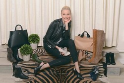 Cameron Diaz Rilis Koleksi Perdana Sebagai Desainer Sepatu