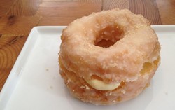 Ini Dia Doughscuit, Camilan Lezat dari Paduan Donat dan Biskuit