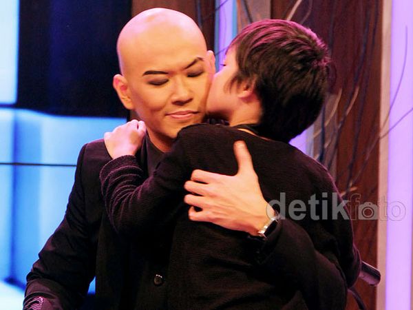 Kedekatan Deddy Corbuzier dan Putra Kesayangannya