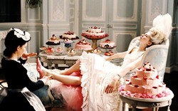 Mau Coba Diet Marie Antoinette? Diet Mewah Gaya Ratu dengan Makan Kue