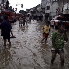 Jokowi: Warga Kampung Pulo Bersedia Direlokasi, Tapi dengan Syarat