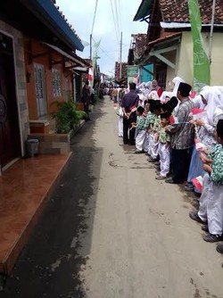 SBY dan Ibu Ani Blusukan di Kampung Batik Kauman Pekalongan