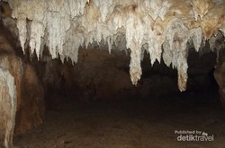 Objek Wisata Baru dari Pacitan: Gua Dadapan