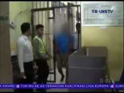 Cemburu, Suami Bunuh Istri