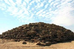 Penemuan Baru di Mesir, Piramida 4.600 Tahun!