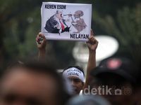 Ratusan Nelayan Demo di Depan Istana Negara