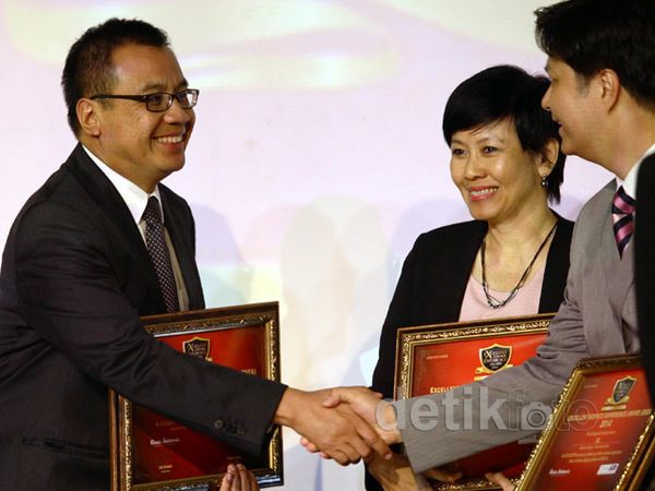 Garuda Indonesia Raih Penghargaan Pelayanan Terbaik