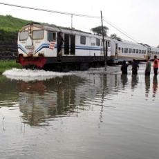 Rel Kereta di Porong Putus, Jadwal KA Surabaya-Malang Terganggu