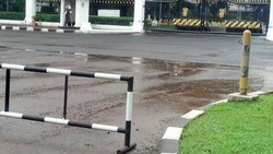 Banjir di Depan Istana, Jokowi: Sejam Juga Surut, Jangan Dibesar-besarkan!