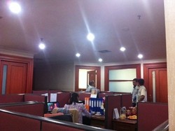 Kasus Gratifikasi ESDM, Penyidik KPK Masih Geledah Plaza Centris Kuningan