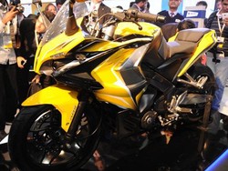 Bajaj Pulsar Berubah Jadi Moge