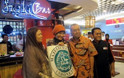 Sushi Bar Resmi Jadi Restoran Sushi Halal Pertama di Indonesia